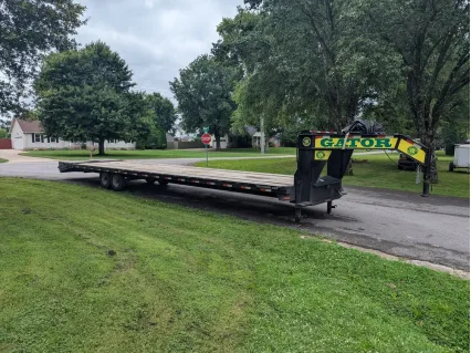40 FT Gooseneck Deckover 35’+5′ Dovetail w/Ramps